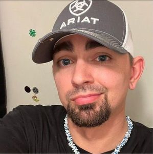 Meet your Posher, Cody